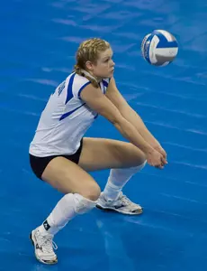 Volleyball Sweeps South Dakota State