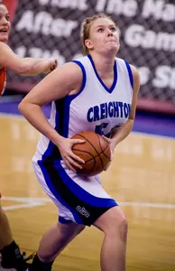 Winning Streaks Collide When Women Play at Drake