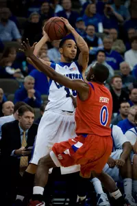 Men's Basketball Opens 92nd Season With No. 21 Dayton