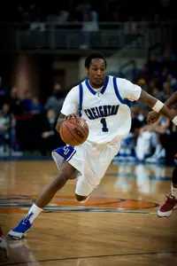Carter's Career Night Lifts Men's Basketball Over Sycamores, 73-62