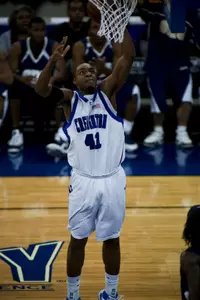 Men's Basketball To Host UNC on Saturday