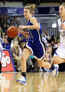 Women's Basketball Grinds Out 56-53 Victory Over Shockers