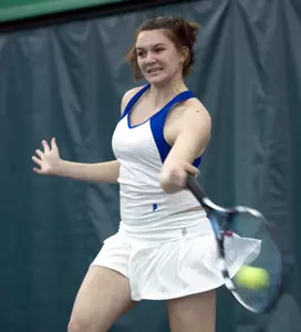 Bradley Edges Women's Tennis, 5-2