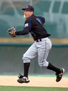 Four-Run Eighth Lifts Baseball Past #5 Shockers, 7-3