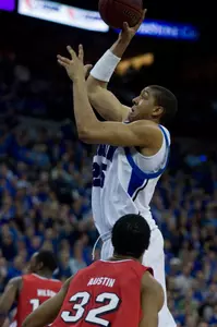 Late Basket by Huskers Tops Men's Basketball, 54-52