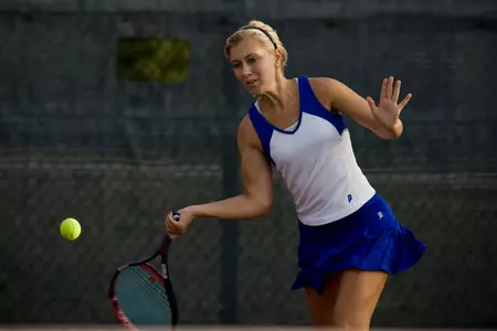 Women's Tennis Finishes Spring Trip 6-0