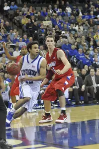 Men's Basketball Plays for MVC Title Saturday vs. Redbirds