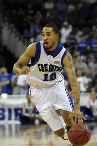 Men's Basketball Visits Evansville Tuesday