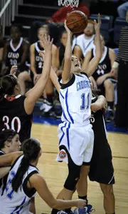 Women's Basketball Rolls Redbirds in Battle of MVC Favorites, 69-44