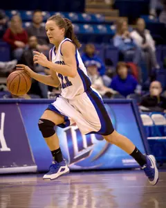 Braves Top Bluejays 75-67, Snaps Streak at 11