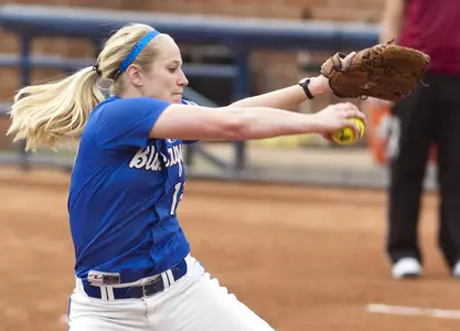 Softball Takes Game Two from Redbirds, 1-0
