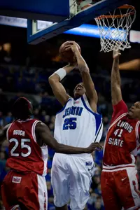 Men's Hoops Takes Down UNO, 93-77, In Final Tune-up