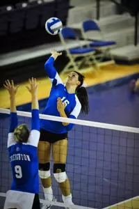 Volleyball Tops No. 16 Iowa State in NCAA Tournament Debut