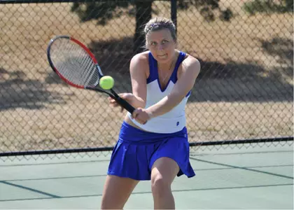 Redbirds Eliminate Women's Tennis From MVC Tourney