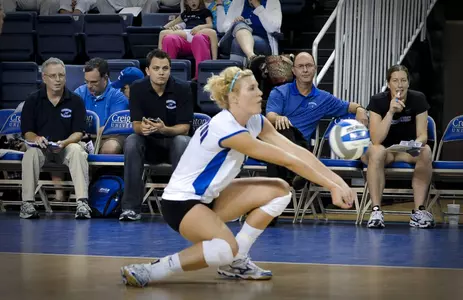 Volleyball Closes Regular Season at UNI, Bradley