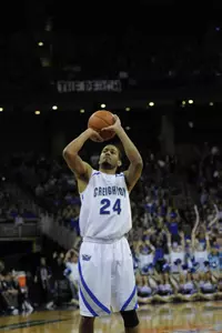 Men's Basketball Visits Evansville on Sunday