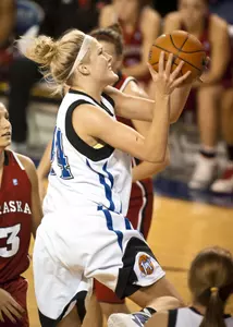 Bluejays Look to Bounce Back Against Braves in Women's Basketball