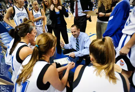 Women's Basketball Heads to MVC Tournament