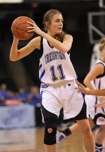 Women Wrap Up Four-Game Home Stand With Evansville Saturday Morning