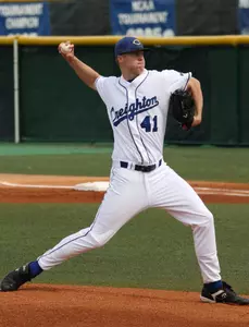 Baseball Guarantees Series Win with 9-5 Win over Indiana State