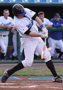 Redbirds Fly Past Bluejays, 7-6