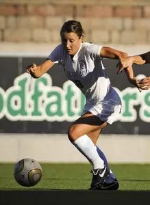 Women's Soccer Wins Fifth in a Row