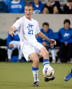 No. 6 Men's Soccer Shuts Out SIUE 1-0
