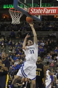 Men's Basketball Opens With Lopsided Win, 97-65