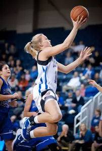 Women's Basketball Hosts UNI in Televised Contest Friday