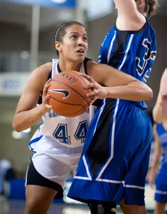 Missouri State Tops Women's Basketball 70-60