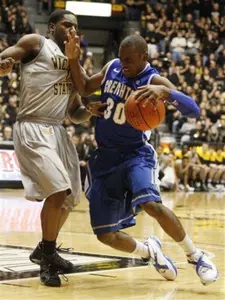 Men's Basketball Rallies in Wichita, Wins 68-61