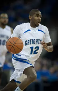 Men's Basketball Hosts Davidson on Monday