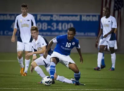 Jose Gomez Finishes as Second Runner-Up for MAC Hermann Trophy