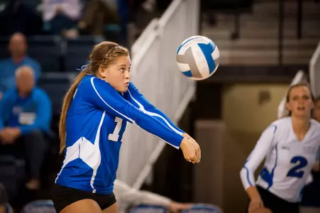 Volleyball Ties Home Record In Sweep of Evansville