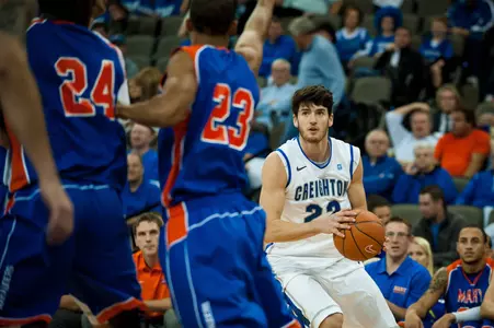 Men's Basketball Visits Cal on Saturday