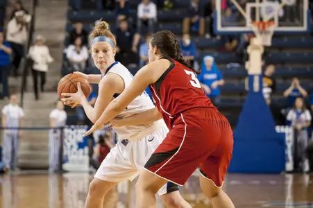 Jays Suffer First MVC Loss at Wichita State, 67-45