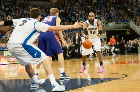 Men's Basketball Visits Redbirds In Battle of MVC Favorites