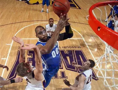 Buzzer-Beater Beats Men's Basketball at UNI
