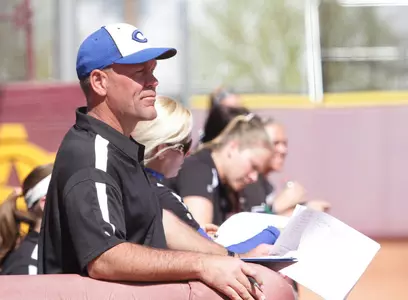 Softball Falls to UT Arlington 3-0