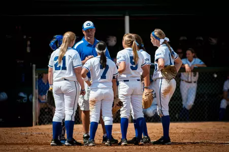 UNI Sweeps Softball in Doubleheader