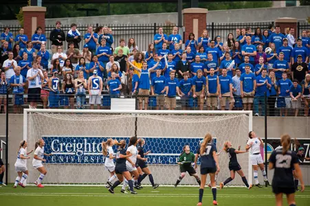 Jays Ready to Tame Bulldogs