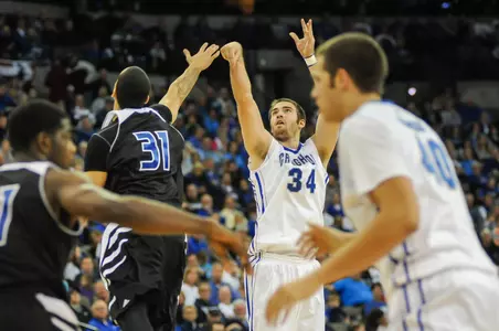 Record Setting Night As MBB Crushes No. 4 Villanova