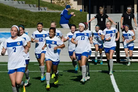 Women's Soccer Battles South Dakota State to Open 2014
