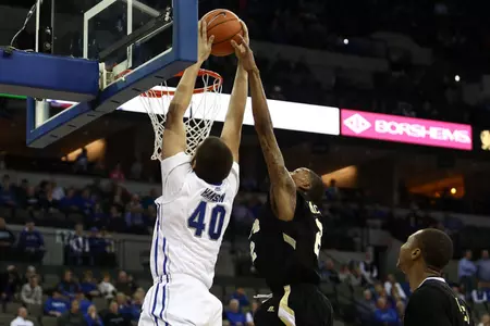 Men's Basketball Rolls Past Arkansas-Pine Bluff