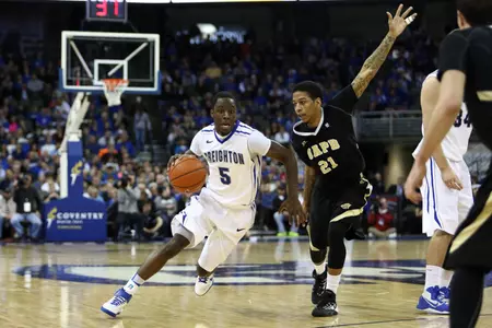 Men's Basketball Hosts Rare Pac-12 Team Sunday When Cal Visits