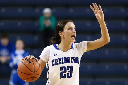 Bluejays' WBB Falls to St. John's, 67-48