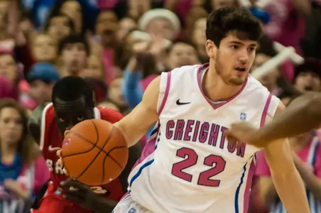 Men's Basketball Hosts Georgetown Saturday During Annual Pink Out Game