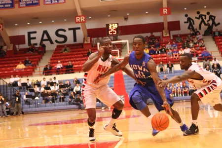 Devin Brooks. Photo courtesy Don Kohler, Iowa Western.
