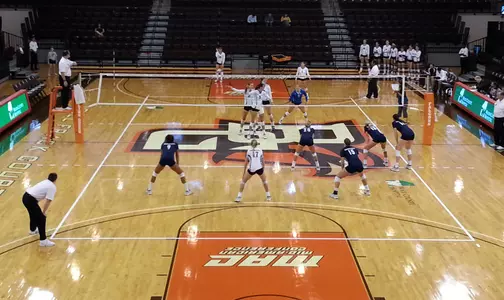 Volleyball Opens Season With 3-1 Win vs. #13 BYU