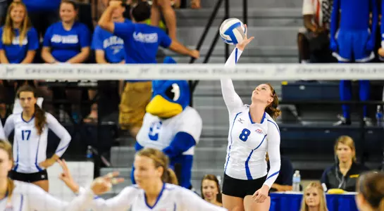 No. 24 Volleyball Outlasts Denver, Improves to 7-1